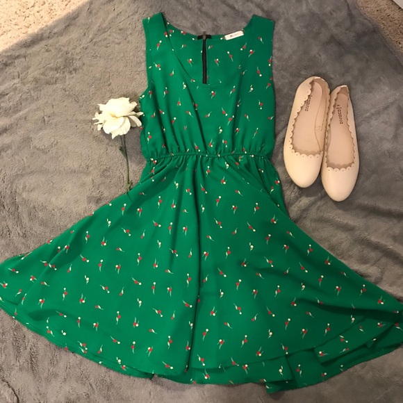 Anthropologie Dresses & Skirts - ‼️REDUCED‼️ Anthropologie Everly dress